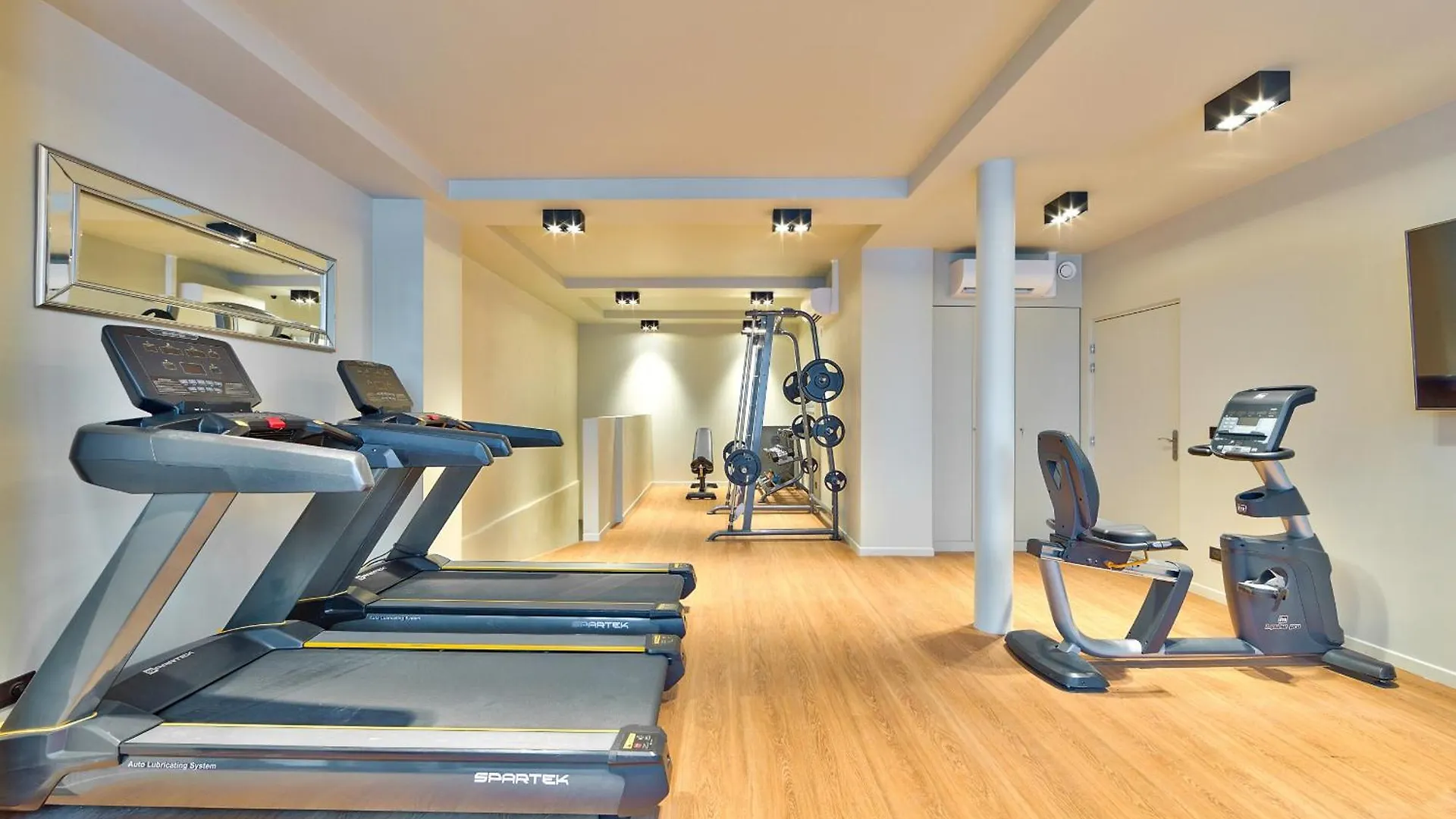 Urban Flat 02 - Beautiful 4 Bdr Flat In Heart Of Paris Daire
