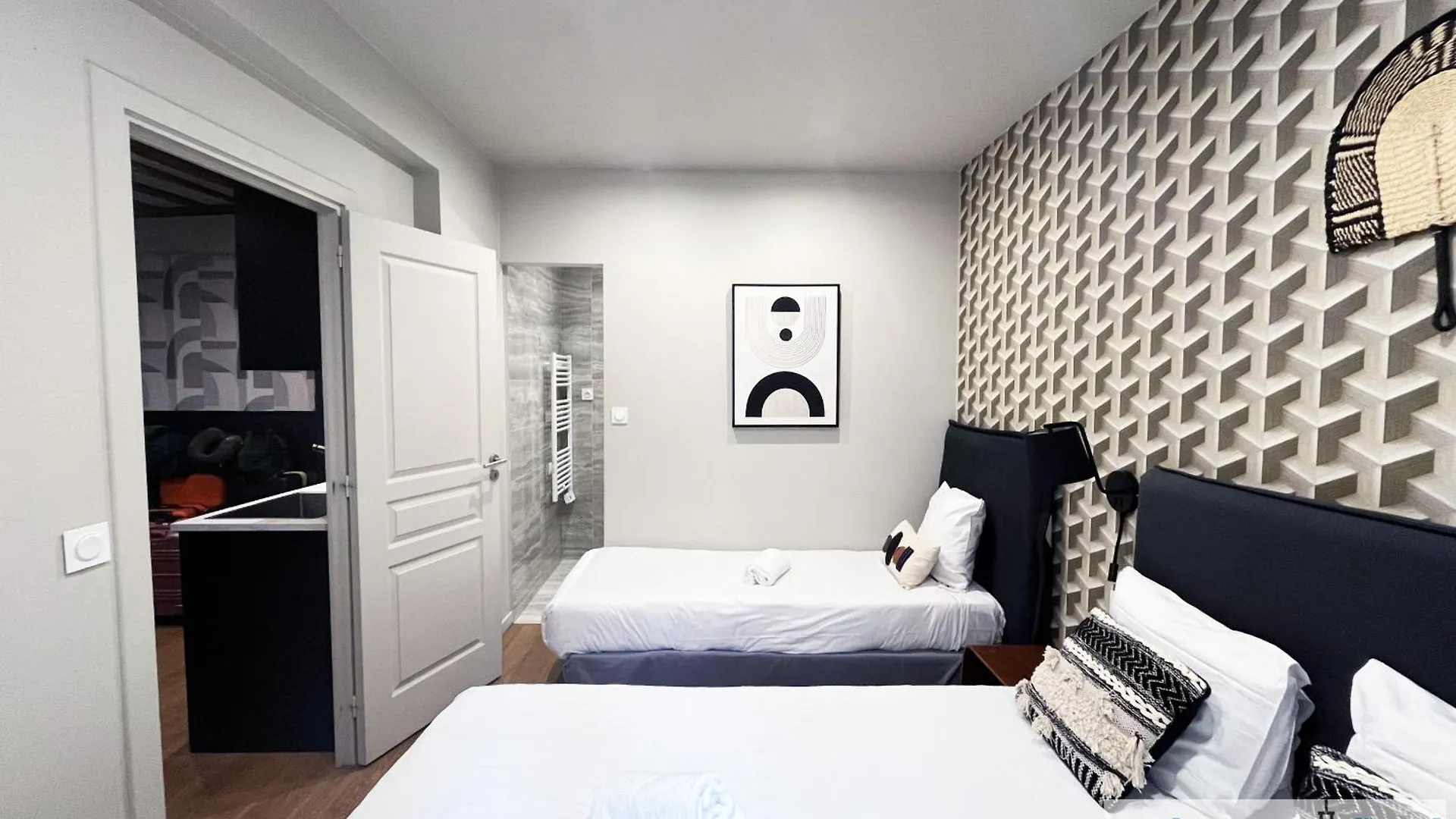 Urban Flat 02 - Beautiful 4 Bdr Flat In Heart Of Paris Apartment